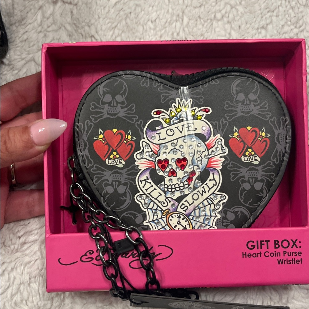 Ed Hardy Black Floral Skull Satchel Bag & gift box heart coin purse wristlet NWT - Picture 5 of 7